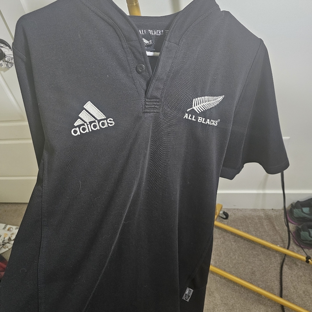 Adidas Black All Blacks RUGBY Licensed Polo heavyweight Jersey Material